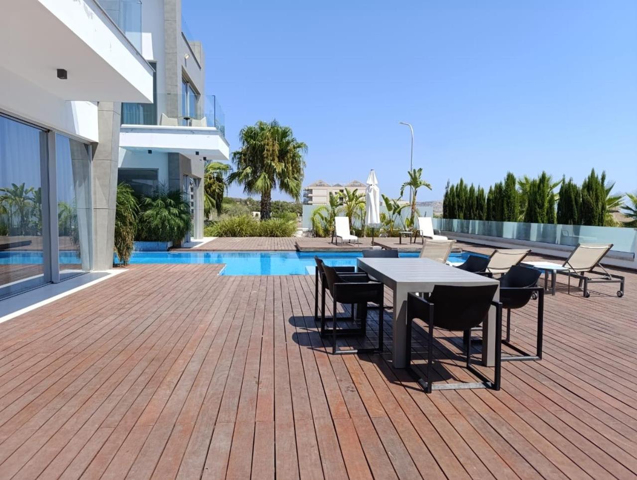 Seaview Luxury Villas Ayia Napa Exterior photo